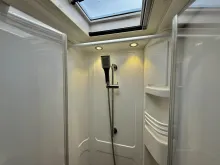 Fahrzeugbild Hymer Exsis-i 678 Ohne Hubbett/Automatik/AHK #18
