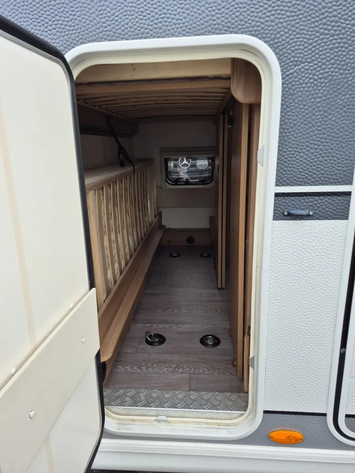Fahrzeugbild Hobby De Luxe 490 KMF Mover/Markise/Solar/Dachklima #10