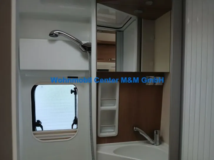 Fahrzeugbild Malibu Van comfort coupé 640 LE Automatik Navi #12