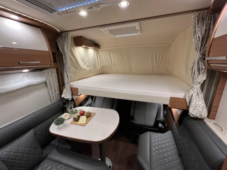 Fahrzeugbild Carthago chic c-line I 4.9 LE (553) #11