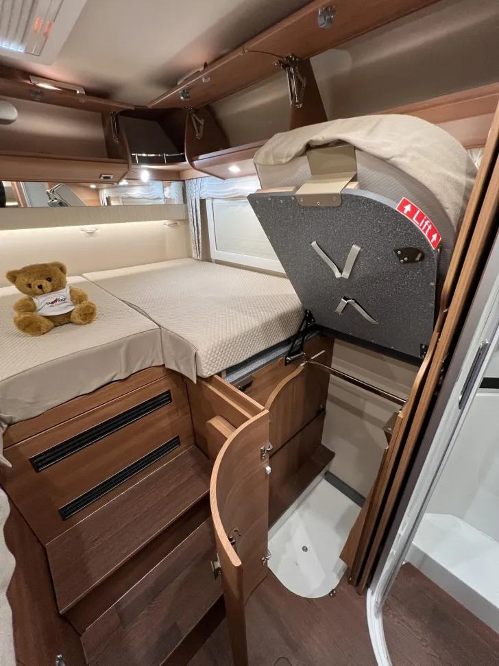 Fahrzeugbild Carthago chic c-line I 4.9 LE (553) #26