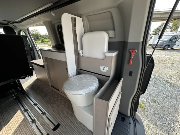 Fahrzeugbild Bürstner Copa C 530 Active|Allrad|AHK|Kamera|Markise|APP #14