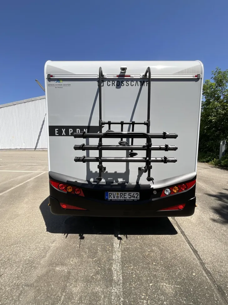 Fahrzeugbild Crosscamp EXPDN T 7.0 E Peugeot YOUNG CAMPER #6