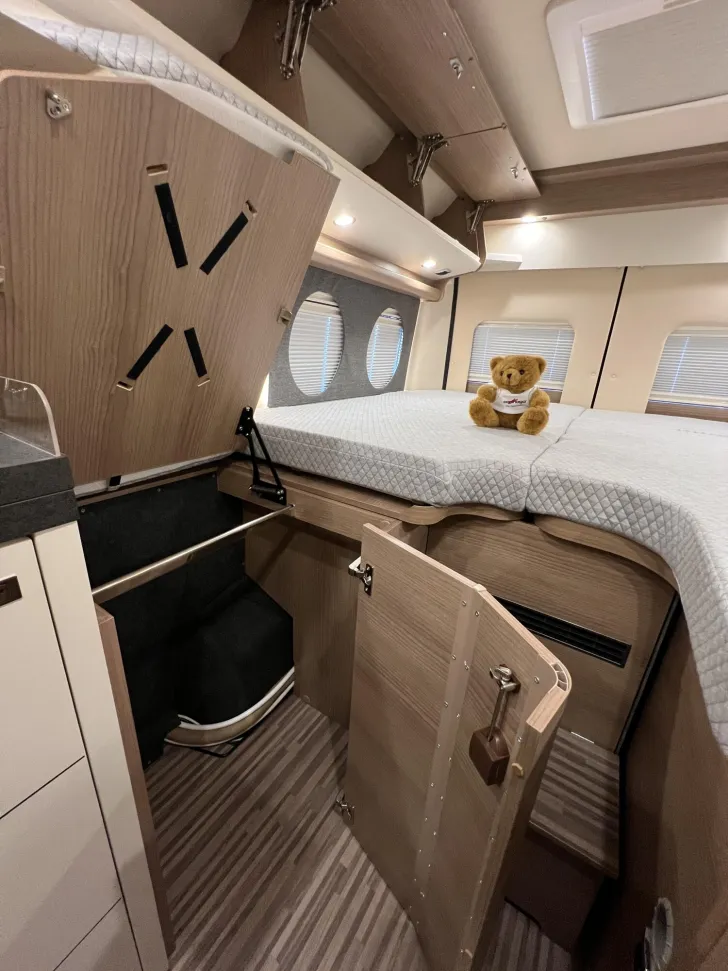 Fahrzeugbild Malibu Van charming GT skyview 640 LE RB (557) #26