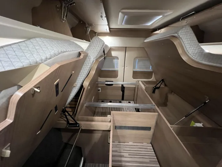 Fahrzeugbild Malibu Van charming GT skyview 640 LE RB (557) #27