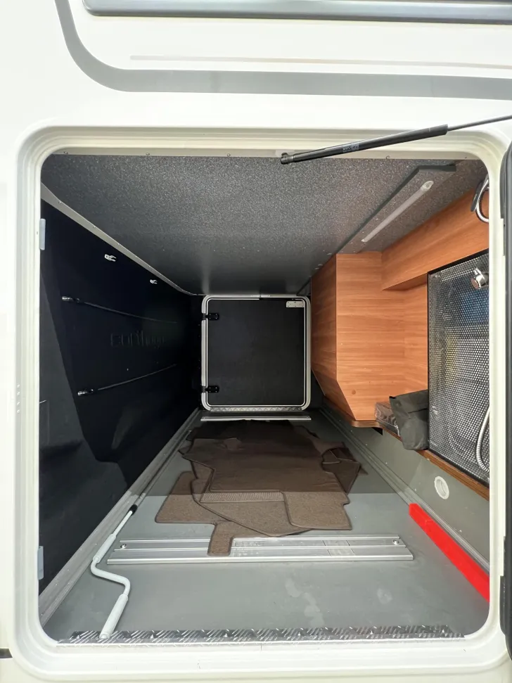 Fahrzeugbild Carthago chic c-line T 4.9 LE (558) #38
