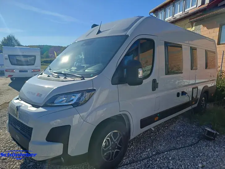 Fahrzeugbild LMC Innovan 640 Pure #5