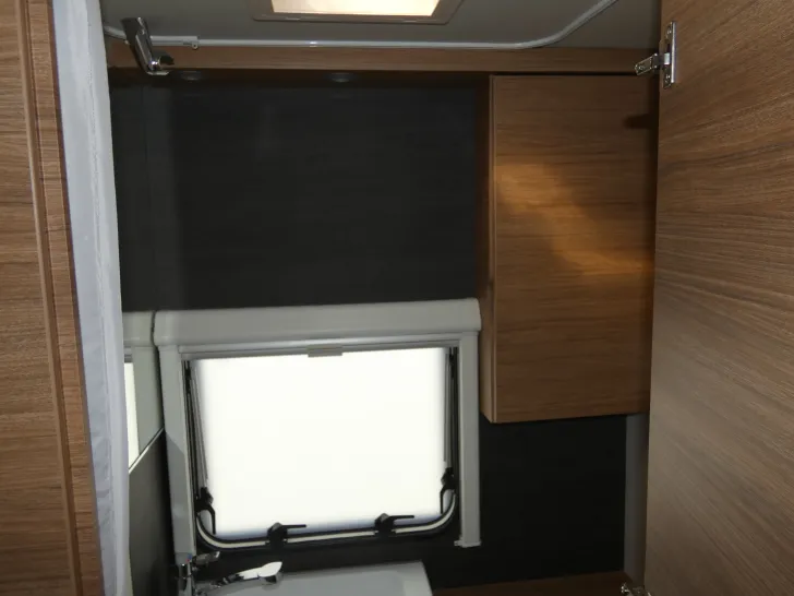 Fahrzeugbild Weinsberg CaraOne 420 QD - sehr gepflegt - #16