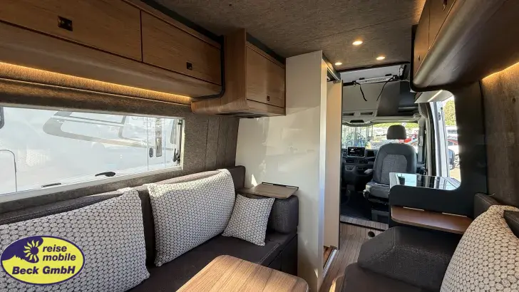 Fahrzeugbild Hymer Eriba Car 602 mit Schlafdach #24
