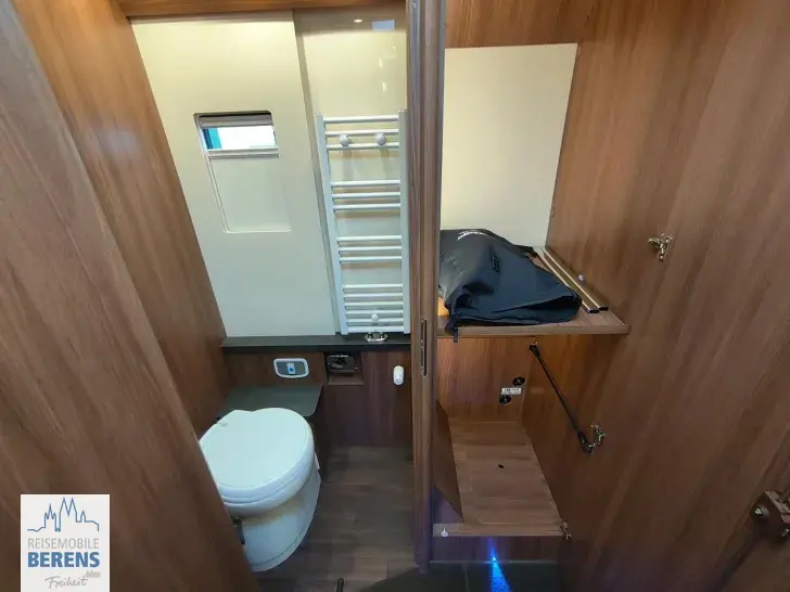 Fahrzeugbild Carthago chic e-line I 61 XL LE Mercedes #31