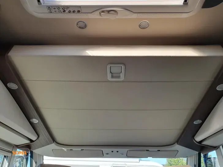 Fahrzeugbild Carthago chic c-line I 5.0 QB L Mercedes #13