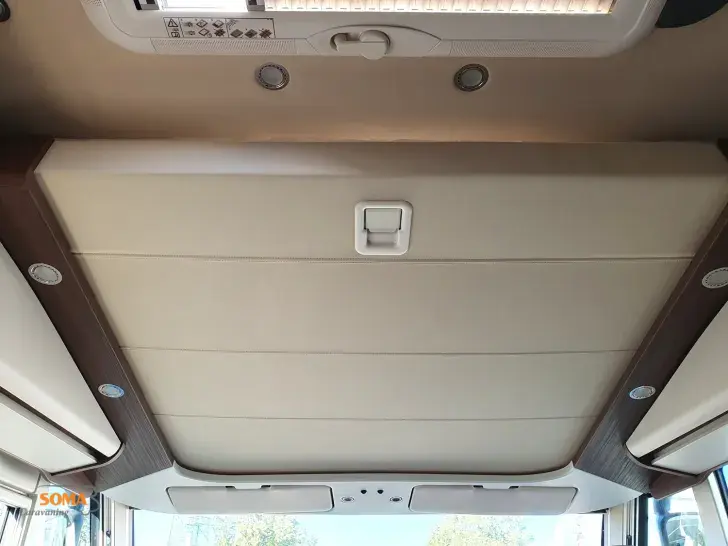 Fahrzeugbild Carthago chic c-line I 5.0 QB L Mercedes - Alde WW #12