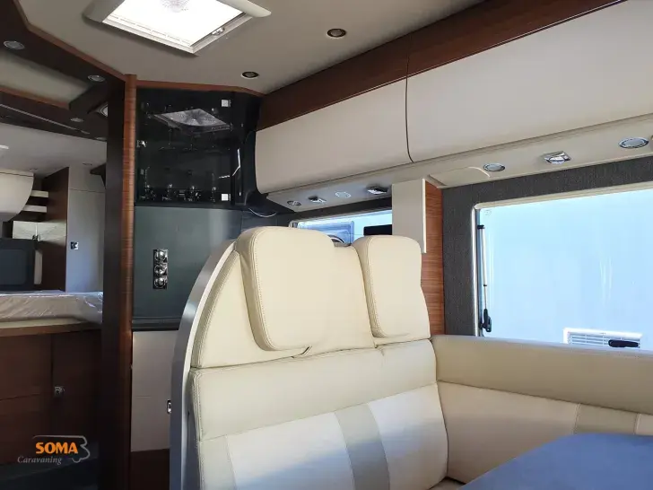Fahrzeugbild Carthago chic c-line I 5.0 QB Mercedes #9