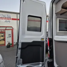 Fahrzeugbild LMC Innovan Ford 592 Sondermodell Moondust #8