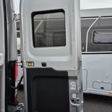 Fahrzeugbild LMC Innovan Ford 592 Sondermodell Moondust #9