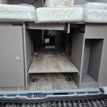 Fahrzeugbild LMC Innovan Ford 592 Sondermodell Moondust #10