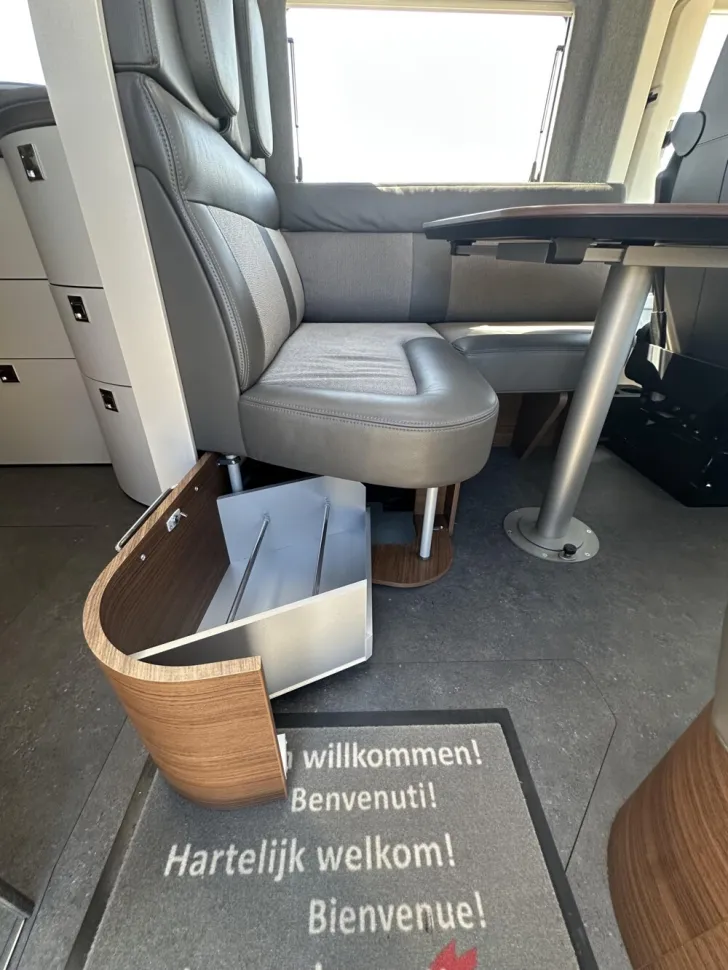 Fahrzeugbild Carthago chic c-line I 4.9 LE #24