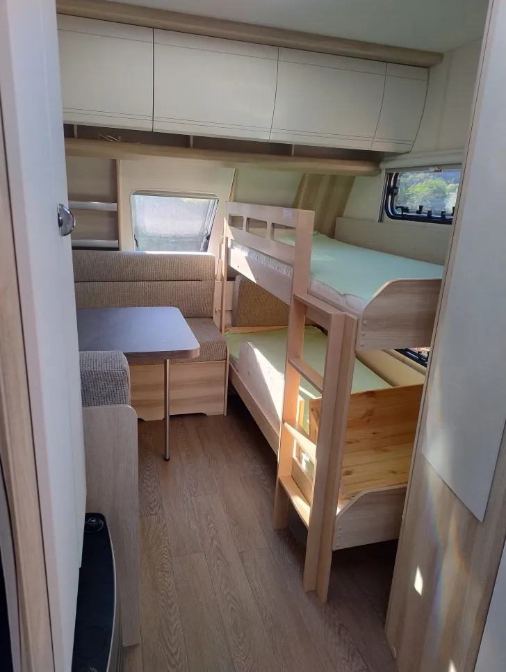 Fahrzeugbild Hobby De Luxe 515 UHK #5