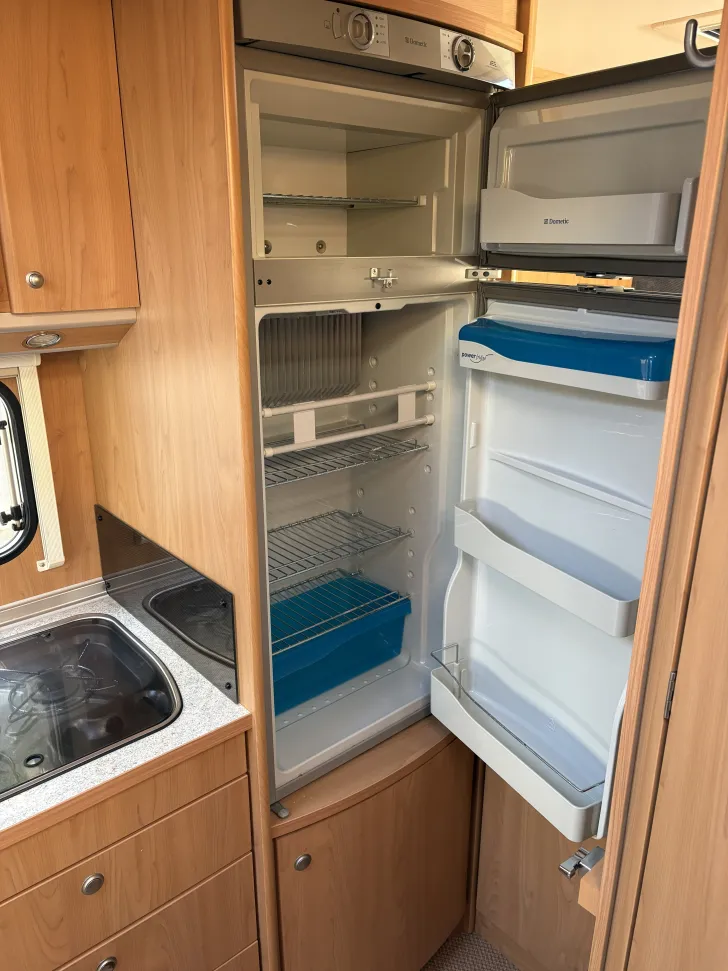 Fahrzeugbild Bürstner Alkoven A 647 gut gepflegt #8