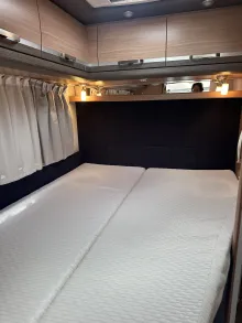 Fahrzeugbild Knaus Sky Wave 650 MF Garagenwagen, sehr gepflegt #6