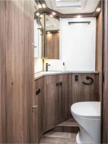 Fahrzeugbild Kabe Imperial i 880 LGB Im Vorlauf FJ. 2027 #8