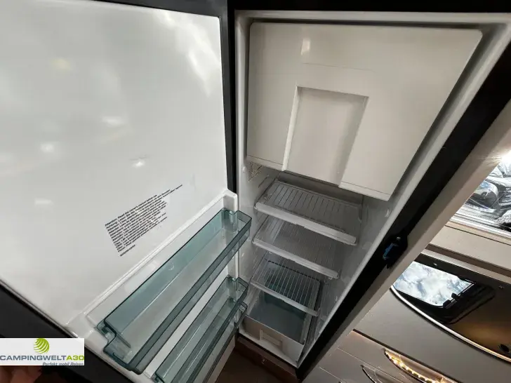 Fahrzeugbild Bürstner Lyseo HL TD 690*SAT*SOLAR*AHK*DUOC.* #26