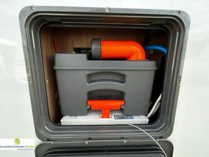 Fahrzeugbild Bürstner Lyseo HL TD 690*SAT*SOLAR*AHK*DUOC.* #31