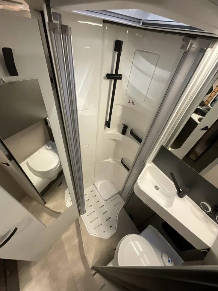 Fahrzeugbild Hymer ML-T CrossTrail 580 HA Luftfederung geschenkt! #13