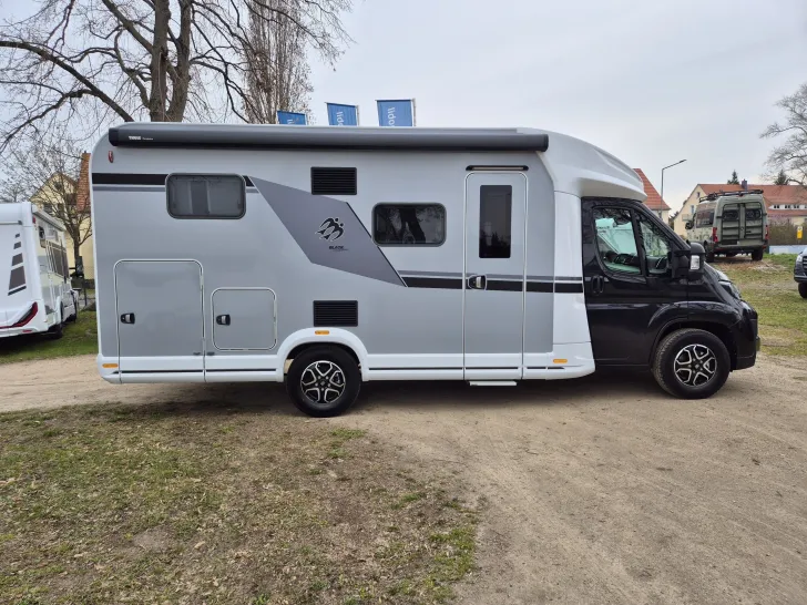 Fahrzeugbild Knaus L!VE / LIVE Wave 650 MEG *Black-Selection* #9