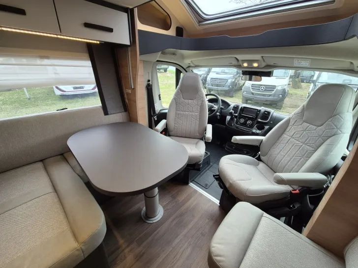 Fahrzeugbild Knaus L!VE / LIVE Wave 650 MEG *Black-Selection* #24