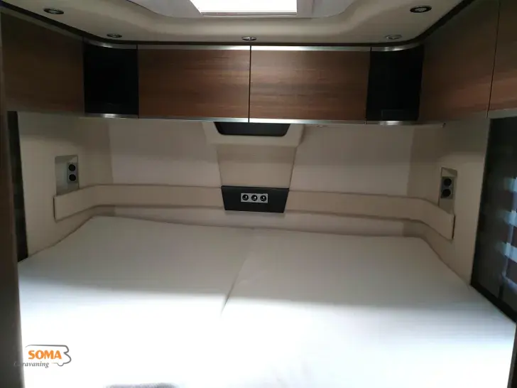 Fahrzeugbild Concorde Charisma 910 LI #11