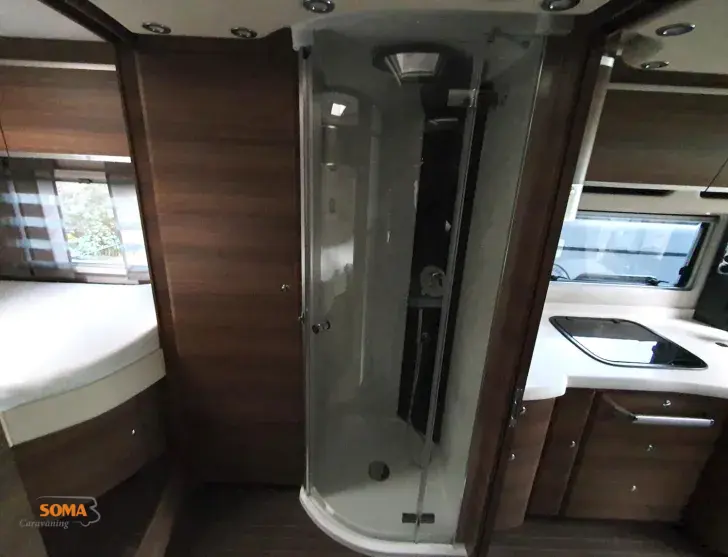 Fahrzeugbild Concorde Charisma 910 LI #14