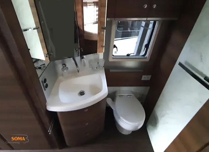 Fahrzeugbild Concorde Charisma 910 LI #15