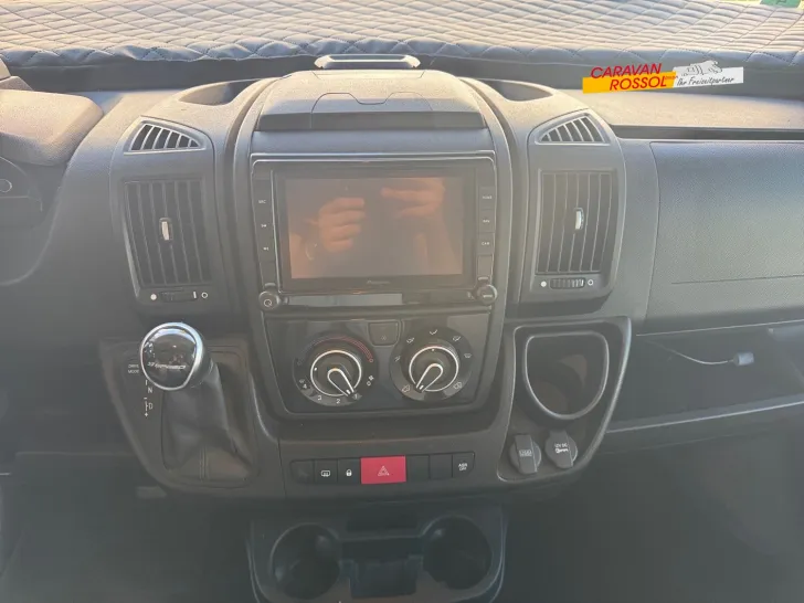 Fahrzeugbild Knaus L!VE I 700 #8