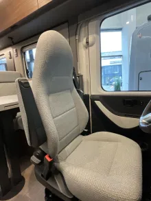 Fahrzeugbild Hymer B-Klasse MC I 680 Artkispaket, Dachklima, Autark #5
