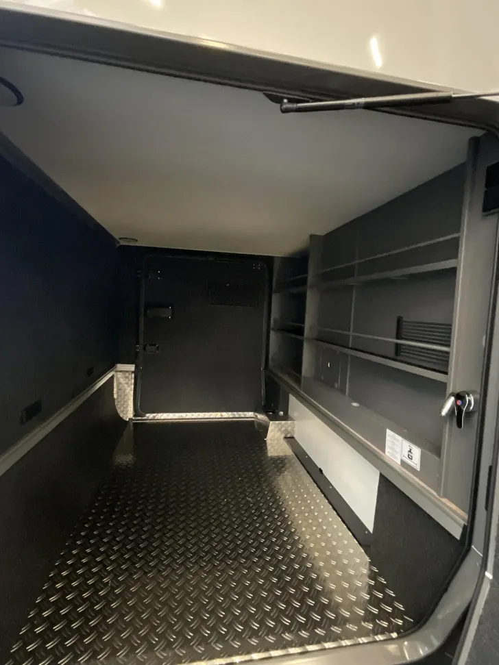 Fahrzeugbild Hymer B-Klasse MC I 680 Artkispaket, Dachklima, Autark #23