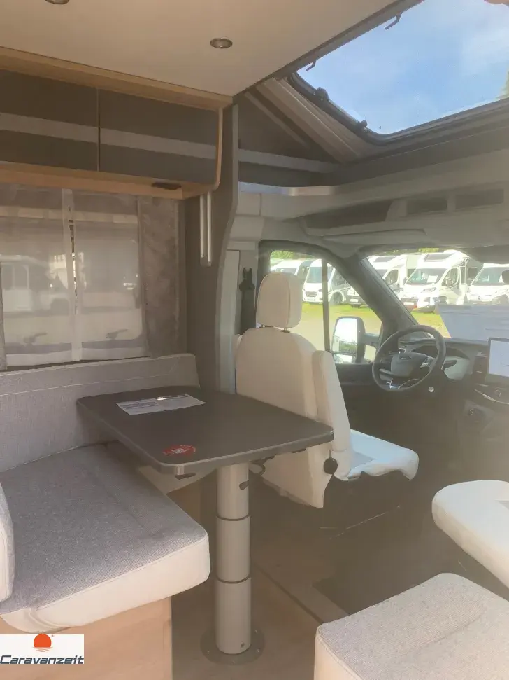 Fahrzeugbild Dethleffs Just Go! T 7055 EB Active 165PS Automatik+Hubbett* #6