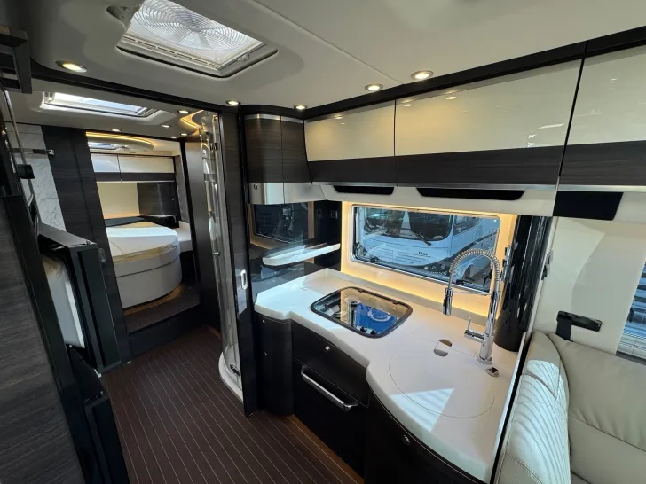 Fahrzeugbild Concorde Charisma 910 MI *I. Hand*AHK*Hubstützen #11