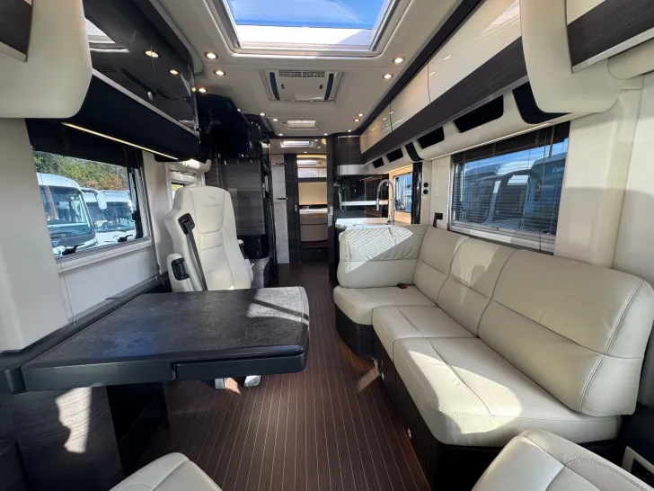 Fahrzeugbild Concorde Charisma 910 MI *I. Hand*AHK*Hubstützen #10