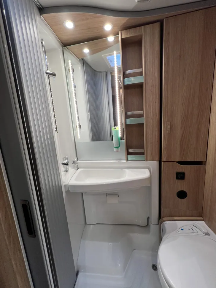 Fahrzeugbild Knaus Sky Ti 650 MEG Platinum Selection (559) #27
