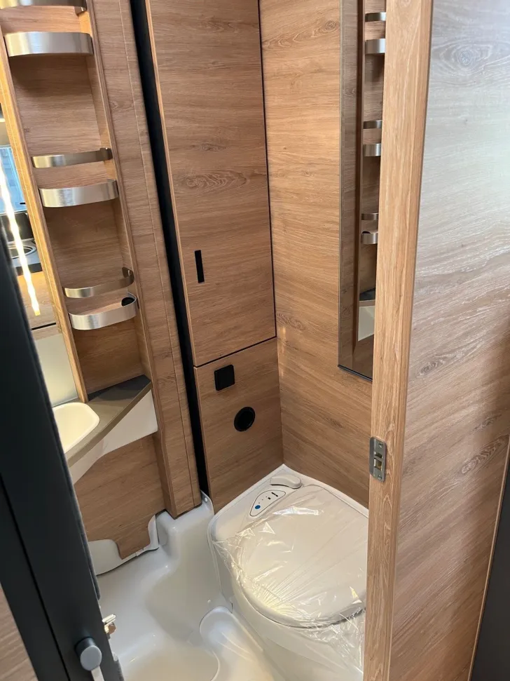 Fahrzeugbild Knaus L!VE TI PLATINUM SELECTION 650 MEG #15
