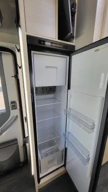 Fahrzeugbild Chausson Teilintegrierte 777GA Titanium Premium 170 PS/Automatik/SAT/Hubbett #19