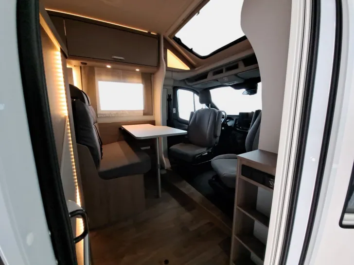 Fahrzeugbild Carado Edition26 T Ford 338 Automatik, Solar, LTE, TV #8