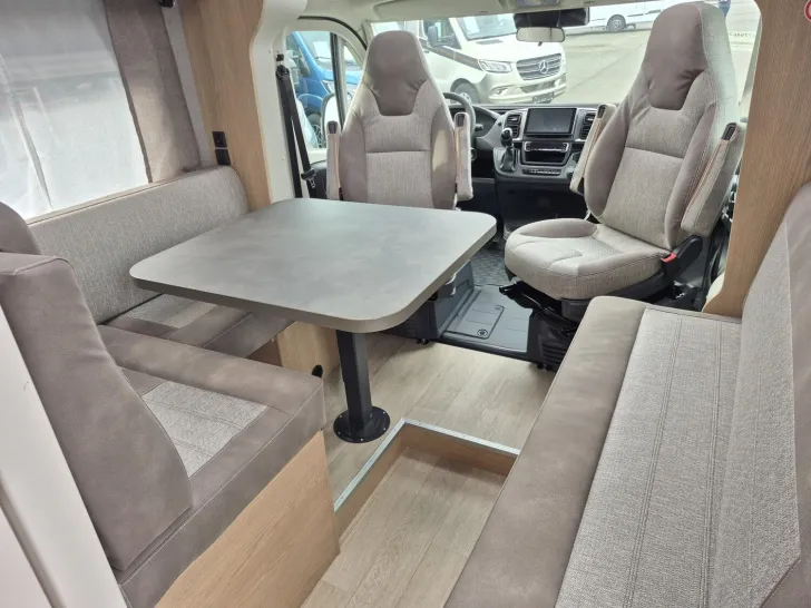 Fahrzeugbild Hobby OnTour T 700 F Automatik/ #14