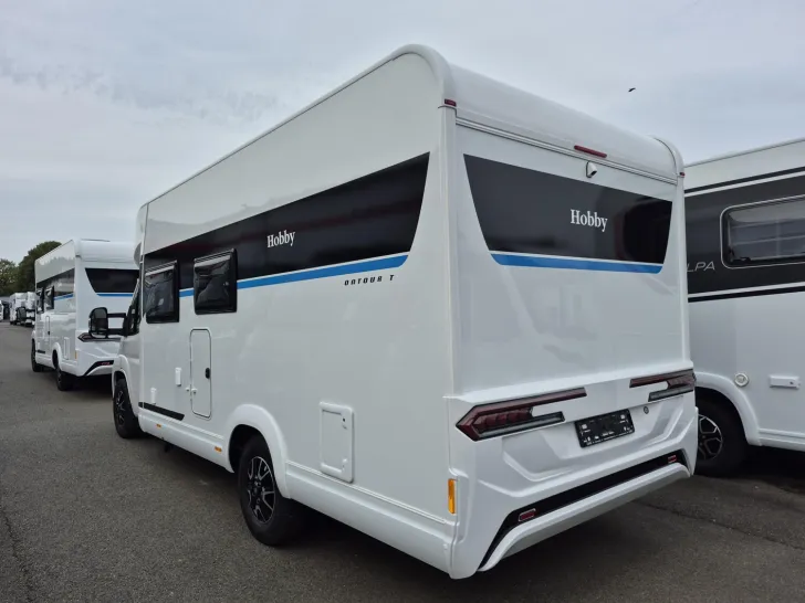 Fahrzeugbild Hobby OnTour T 700 FH Hubbett/Markise #4