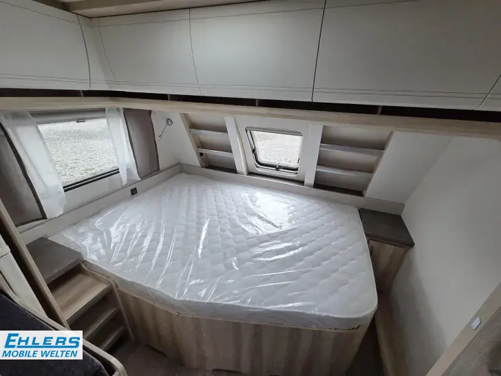 Fahrzeugbild Hobby De Luxe 545 KMF 2000kg/Deichselabdeckung/Antieschlingerkupplung/seperate Dusche #14