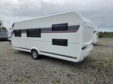 Fahrzeugbild Hobby De Luxe 545 KMF 2000kg/Deichselabdeckung/Antieschlingerkupplung/seperate Dusche #22