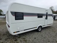 Fahrzeugbild Hobby De Luxe 545 KMF 2000kg/Deichselabdeckung/Antieschlingerkupplung/seperate Dusche #24