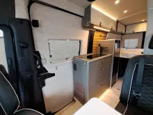 Fahrzeugbild Hymer Grand Canyon S CrossOver 600 Aufstelldach, AHK #11