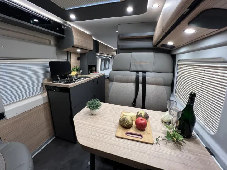 Fahrzeugbild Malibu Van charming GT skyview 640 LE RB (763) #16